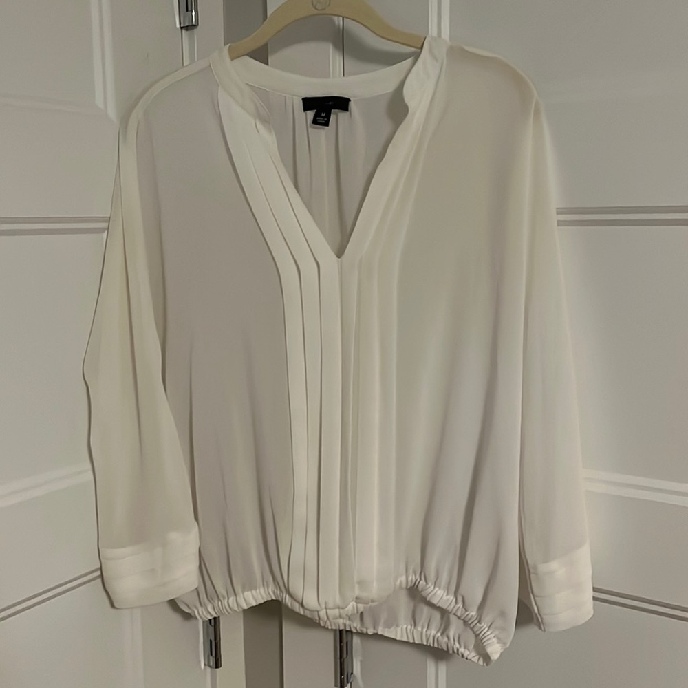 White sheer blouse by Willi Smith in size medium